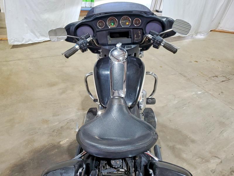 2015 Harley-davidson FLHTP VIN 1HD1FMM1XFB687772 COPART salvage auction — MINOR DENT/SCRATCHES, TX - CERTIFICATE OF TITLE, sold $1,900 on 2026-07-27 (photo 6)