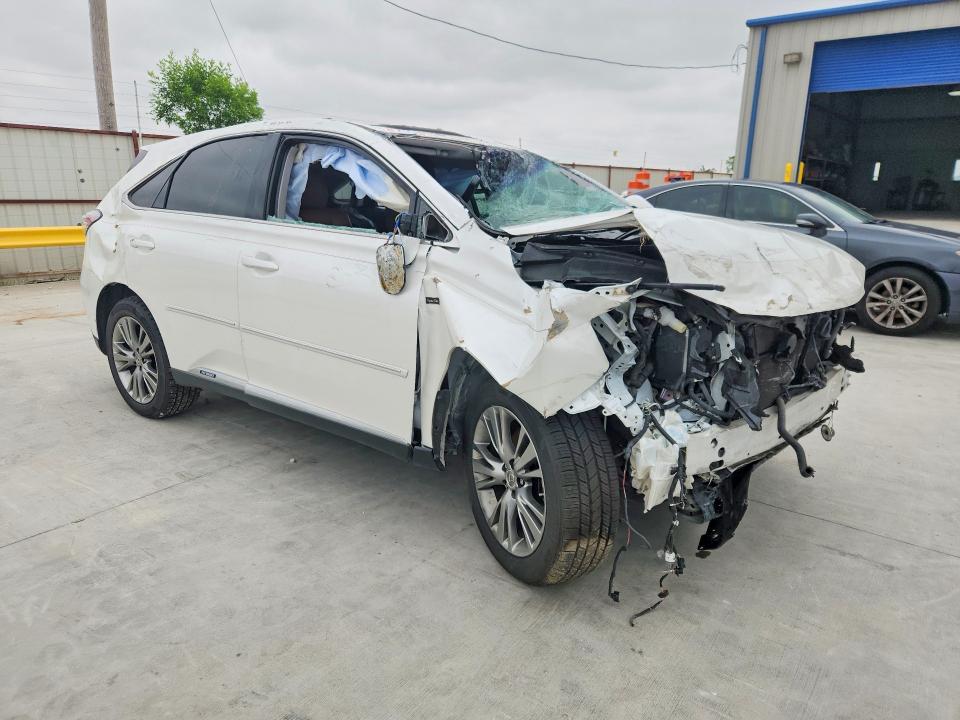 2013 Lexus Rx VIN JTJZB1BA2D2007262 COPART salvage auction — ROLLOVER, Tx - Salvage Vehicle Title, sold $2,000 on 2026-07-19 (photo 4)