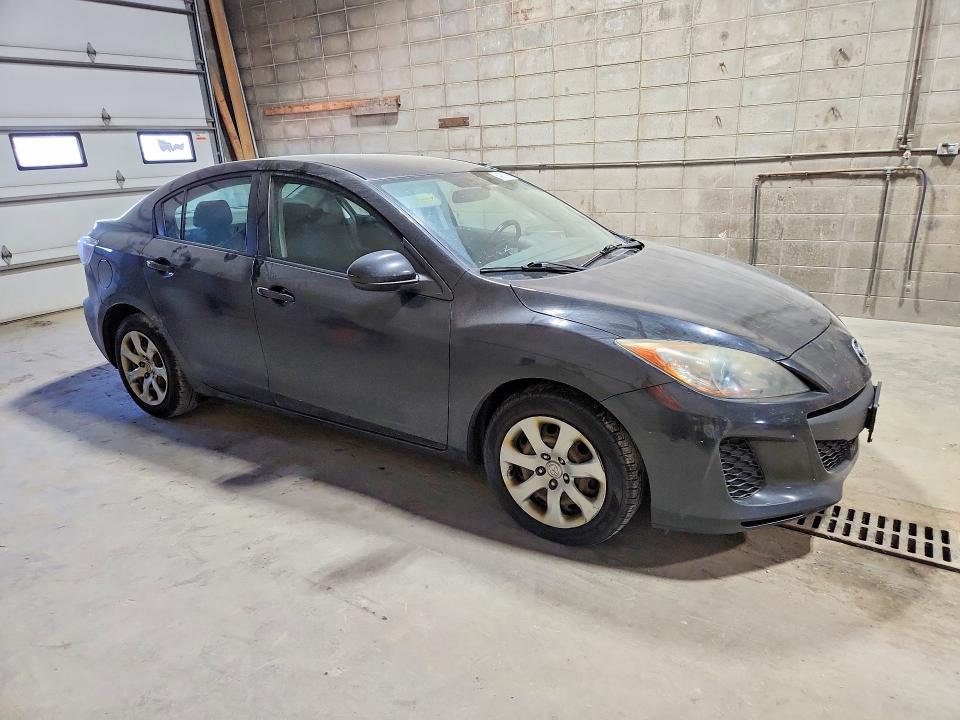 2013 Mazda 3 VIN JM1BL1U76D1702577 COPART salvage auction — FRONT END, Mn - Cert Of Title-Prior Salvage, sold $225 on 2026-07-28 (photo 4)