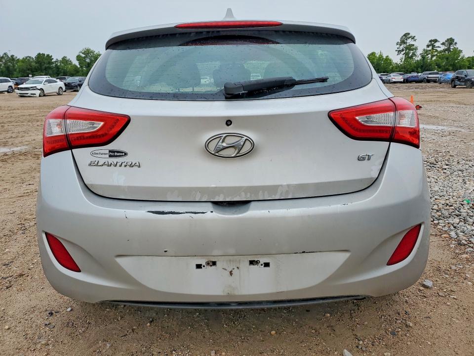 2014 Hyundai Elantra VIN KMHD35LH3EU165365 COPART salvage auction — MINOR DENT/SCRATCHES, Mt - Certificate Of Title, sold $675 on 2026-07-17 (photo 6)