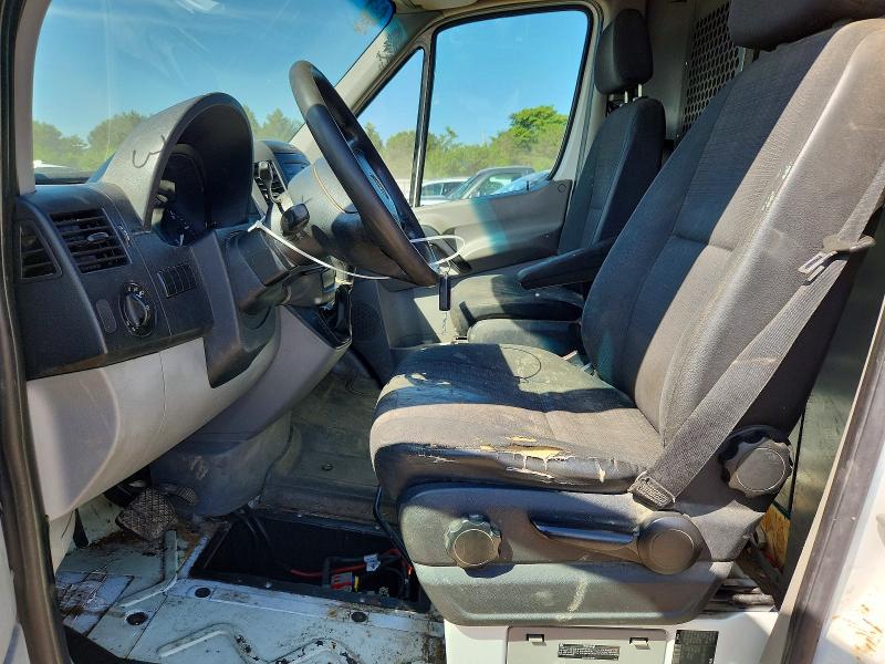 2014 Mercedes-benz Sprinter VIN WD3PE7DC7E5860978 COPART salvage auction — WATER/FLOOD, Il - Salvage Cert-Flood, sold $625 on 2026-07-21 (photo 7)
