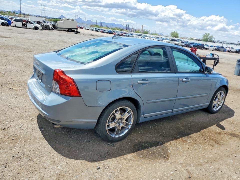 2008 Volvo S40 VIN YV1MS672682367114 COPART salvage auction — MECHANICAL, Az - Cert Of Title - Salvage, sold $250 on 2026-07-06 (photo 3)