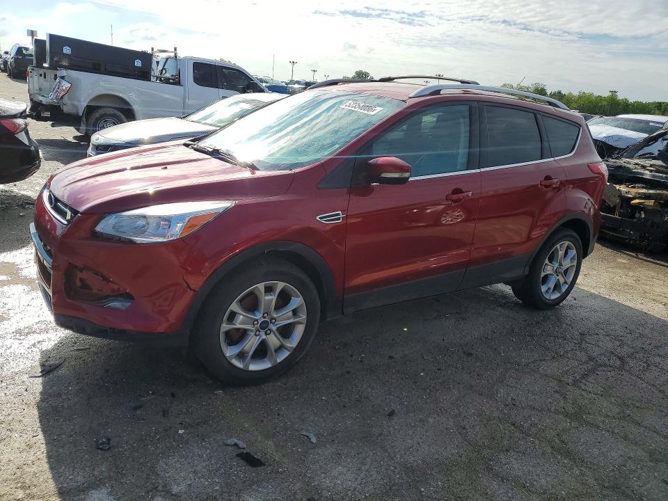 2016 Ford Escape VIN 1FMCU9JX4GUC77900 — COPART salvage auction photo