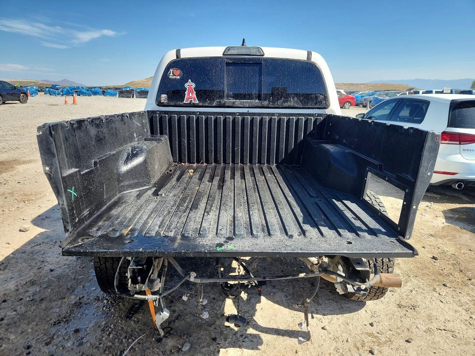 2019 Toyota Tacoma VIN 3TMAZ5CN2KM097149 COPART salvage auction — FRONT END, Ca - Salvage Certificate, sold $6,300 on 2026-07-09 (photo 6)