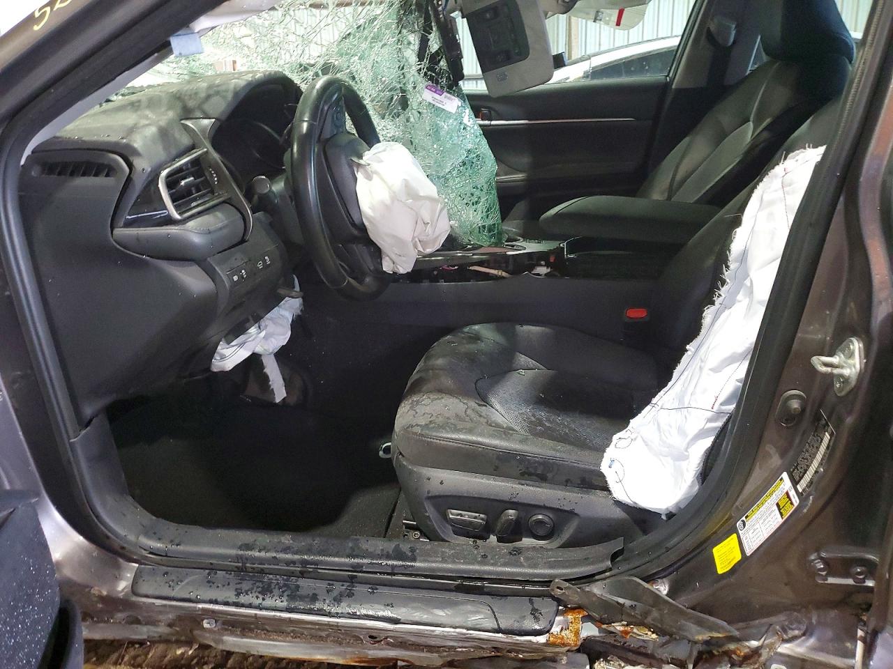 2023 Toyota Camry VIN 4T1K61AK4PU752151 COPART salvage auction — All Over, TX - CERTIFICATE OF TITLE, sold $3,950 on 2026-07-08 (photo 7)