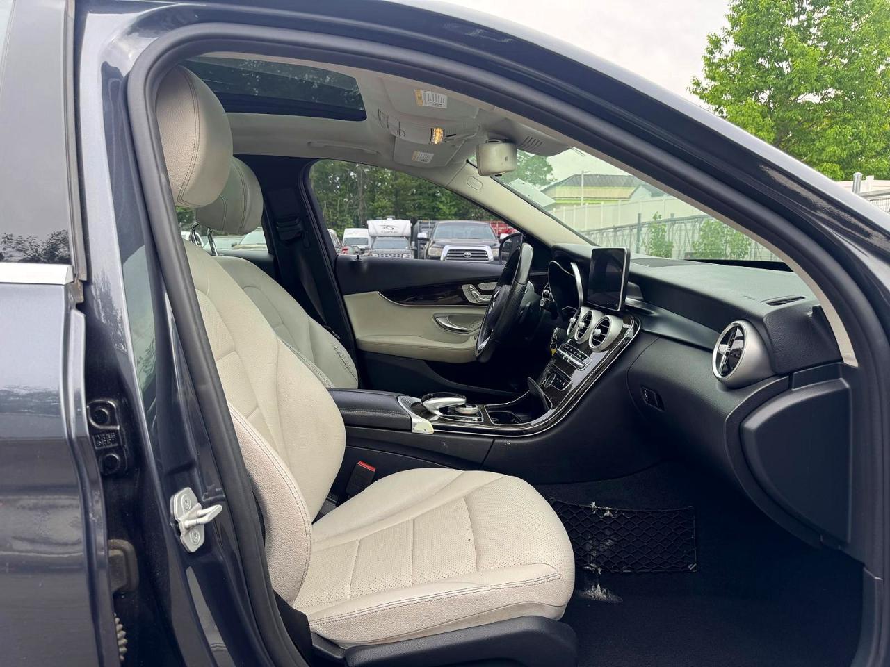 2016 Mercedes-Benz C-Class VIN WDDWF4KB7GR151475 COPART salvage auction — Minor Dent/Scratches, WV - CERTIFICATE OF TITLE, sold $7,100 on 2026-07-01 (photo 7)