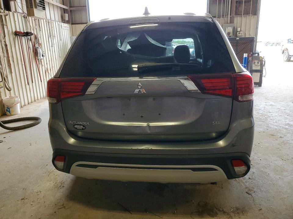 2020 Mitsubishi VIN JA4AD3A33LZ033605 COPART salvage auction — FRONT END, Tx - Salvage Vehicle Title, sold $4,650 on 2026-07-10 (photo 6)