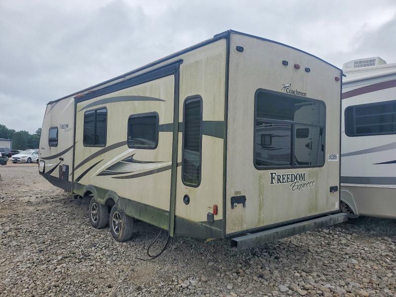 2016 Foresriver VIN 5ZT2FETB9GA021501 COPART salvage auction — HAIL, MS - CERT OF TITLE - HAIL SALVAGE, sold $550 on 2026-07-09 (photo 3)