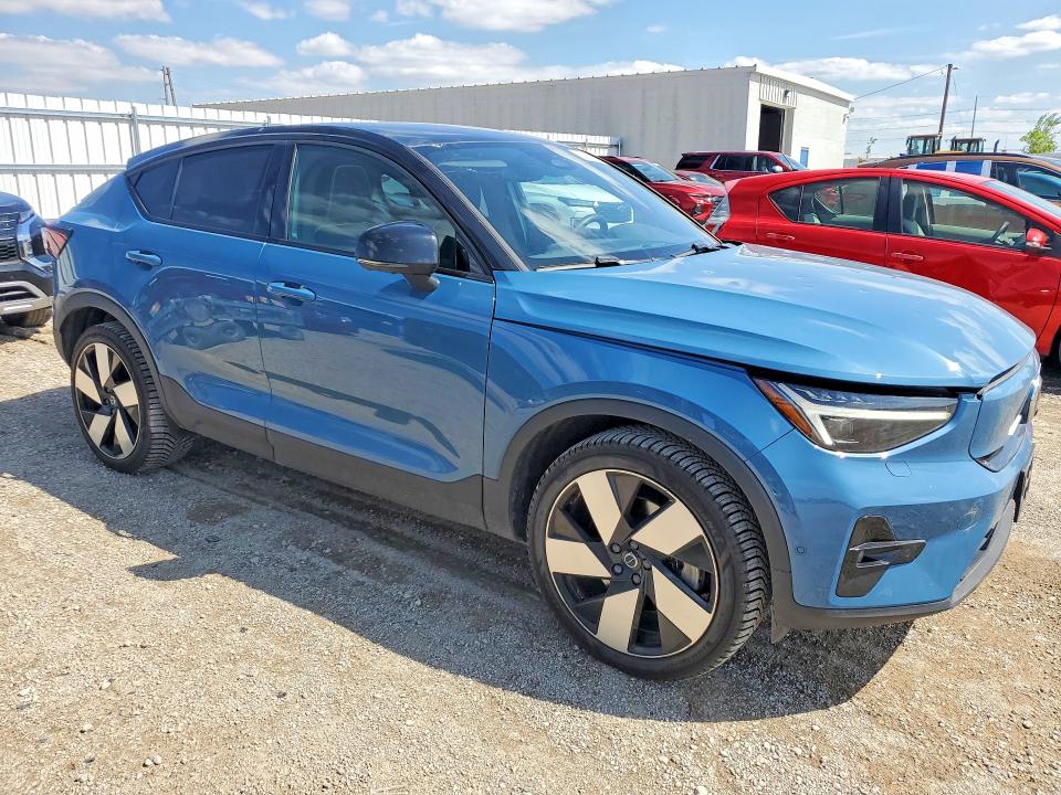 2022 Volvo C40 VIN YV4ED3GB1N2004408 COPART salvage auction — HAIL, Ia - Cert Of Title-Salvage Title, sold $14,800 on 2026-07-08 (photo 4)