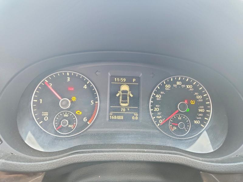 2015 Volkswagen Passat VIN 1VWCV7A38FC036071 COPART salvage auction — MINOR DENT/SCRATCHES, Nv - Certificate Of Title, sold $1,400 on 2026-07-20 (photo 9)