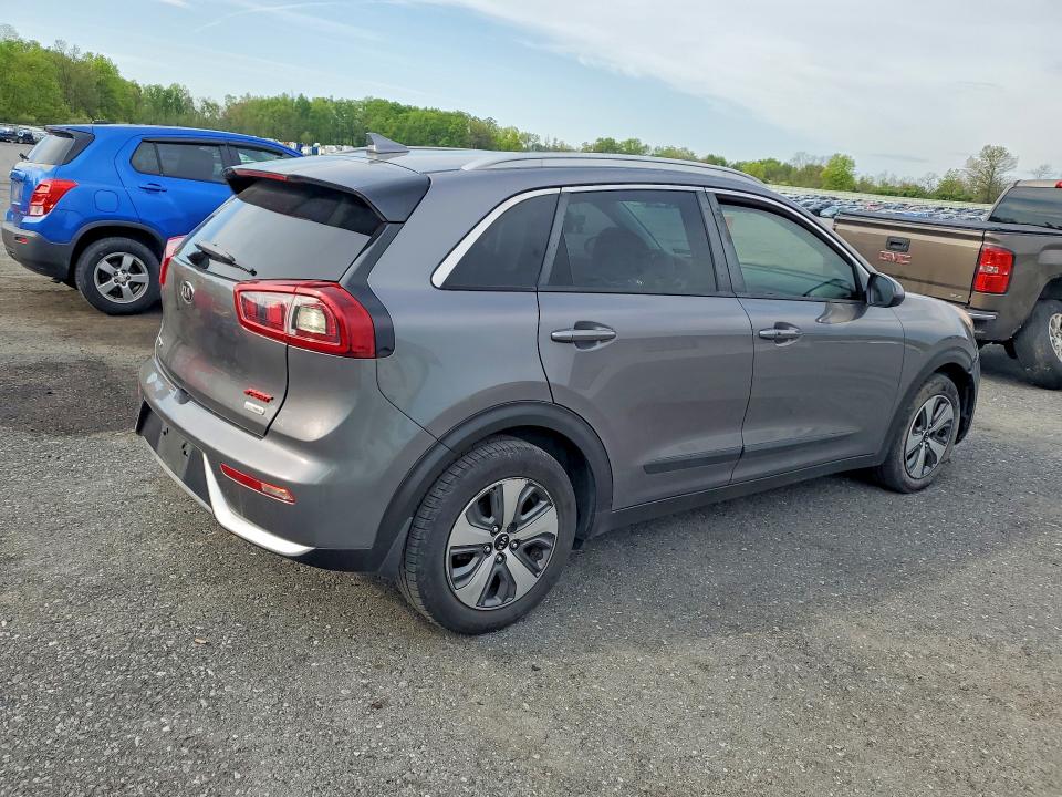2017 Kia Niro VIN KNDCB3LC5H5104688 COPART salvage auction — MECHANICAL, Wv - Certificate Of Title, sold $1,700 on 2026-07-28 (photo 3)