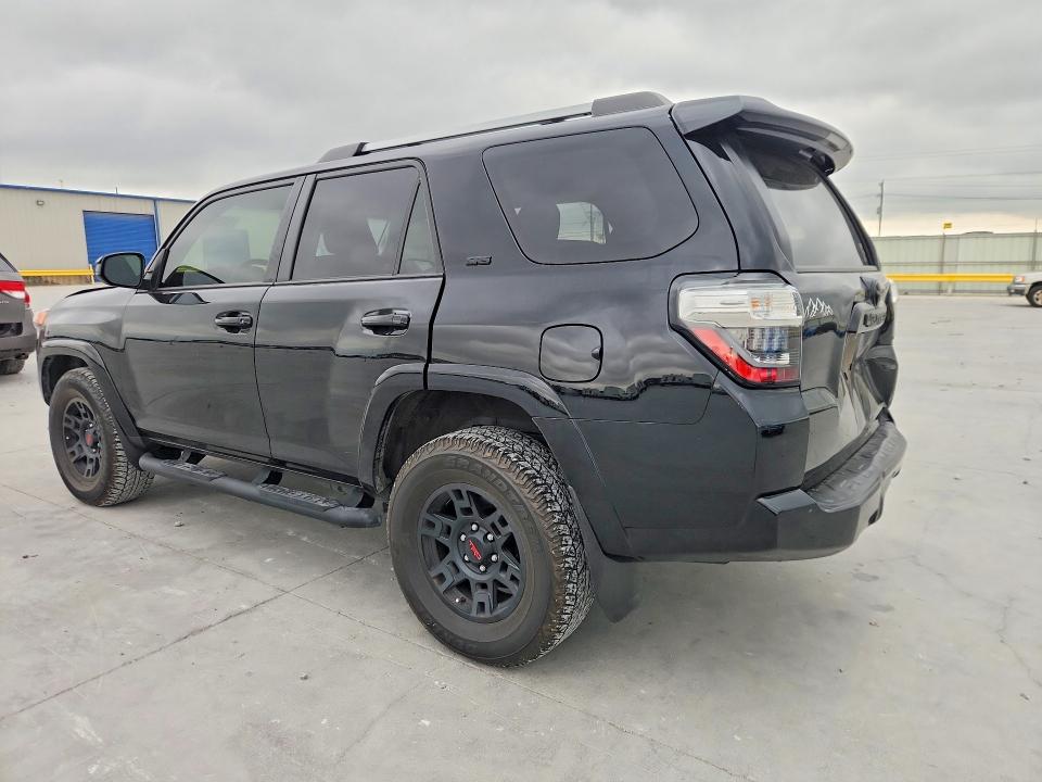2024 Toyota 4runner VIN JTEEU5JR5R5314372 COPART salvage auction — FRONT END, Tx - Salvage Vehicle Title, sold $23,100 on 2026-07-10 (photo 2)