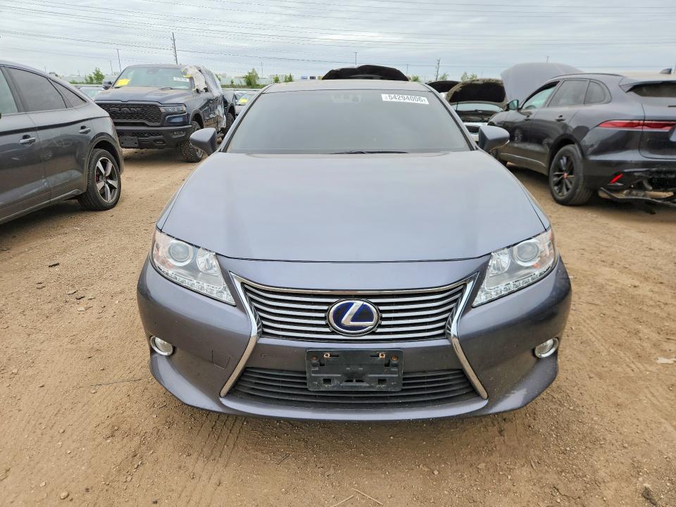 2013 Lexus VIN JTHBW1GG3D2021482 COPART salvage auction — REAR END, Il - Salvage Certificate, sold $5,500 on 2026-07-07 (photo 5)