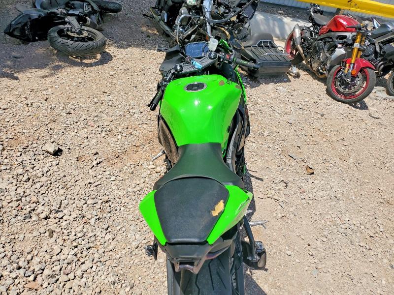 2025 Kawasaki Zx636 VIN JKBZXJJ12SA020074 COPART salvage auction — ALL OVER, OK - CERT OF TITLE-SALVAGE, sold $800 on 2026-07-23 (photo 6)