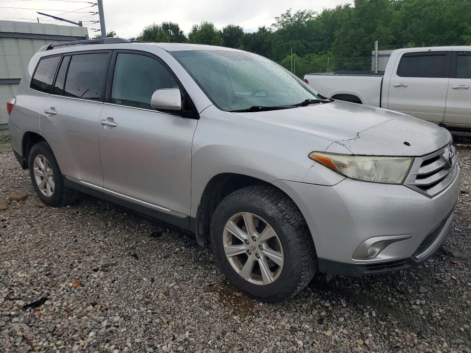 2011 Toyota Highlander VIN 5TDBK3EH8BS079775 COPART salvage auction — REAR END, AR - CERT OF TITLE-SALVAGE, sold $60 on 2026-07-27 (photo 4)