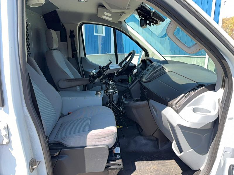 2016 Ford Transit VIN 1FTYR1ZG1GKB56724 COPART salvage auction — NORMAL WEAR, Md - Certificate Of Title (P), sold $6,000 on 2026-07-02 (photo 5)
