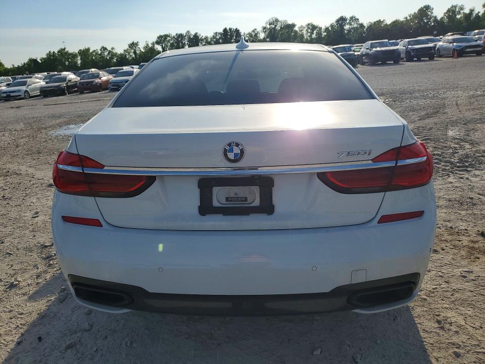 2019 BMW VIN WBA7F0C5XKGM25723 COPART salvage auction — FRONT END, Tx - Salvage Vehicle Title, sold $250 on 2026-07-24 (photo 6)