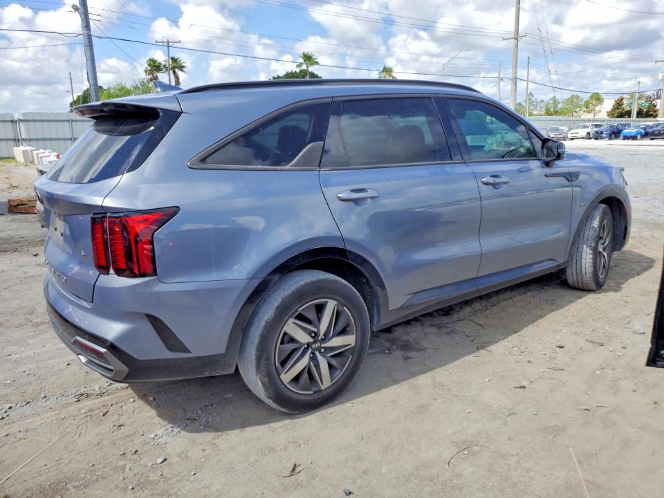 2021 Kia Sorento VIN 5XYRL4LC9MG054201 COPART salvage auction — FRONT END, Fl - Cert Of Title Slvg Rebuildable, sold $2,100 on 2026-07-24 (photo 3)