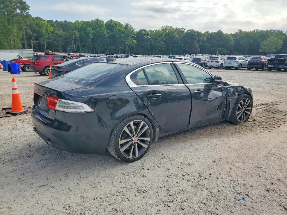 2017 Jaguar VIN SAJAE4BV0HA959637 COPART salvage auction — SIDE, Nc - Salvage Certificate Of Title, sold $2,000 on 2026-07-17 (photo 3)