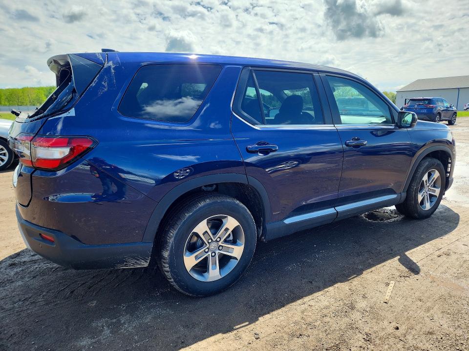 2025 Honda VIN 5FNYG2H43SB006431 COPART salvage auction — HAIL, Oh - Cert Of Title-Salvage, sold $20,900 on 2026-07-02 (photo 3)