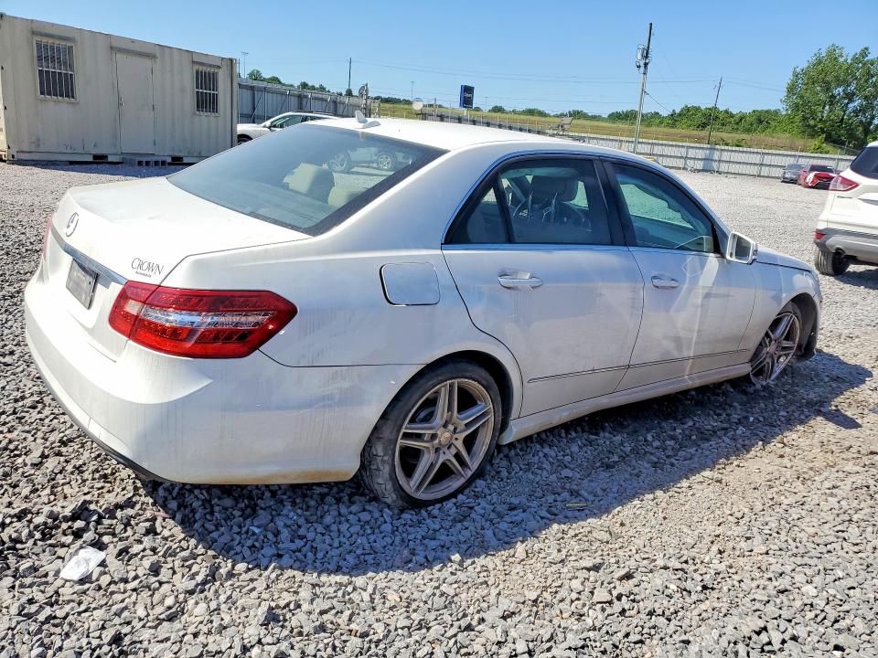 2013 Mercedes-benz E-klasse VIN WDDHF5KB8DA725834 COPART salvage auction — SIDE, Al - Cert Of Title-Salvage Title, sold $250 on 2026-07-28 (photo 3)