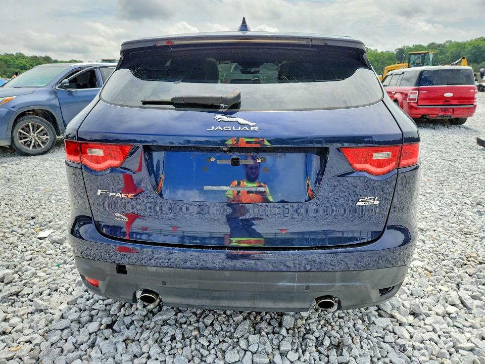 2019 Jaguar F-pace VIN SADCJ2FX8KA366235 COPART salvage auction — MECHANICAL, Wv - Certificate Of Title, sold $4,150 on 2026-07-02 (photo 6)