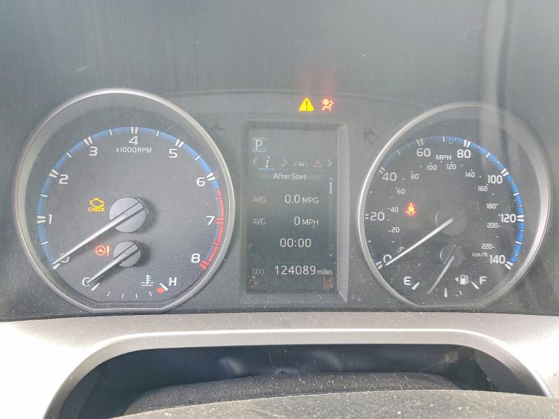 2017 Toyota Rav 4 VIN JTMWFREV5HJ704217 COPART salvage auction — REAR END, Ca - Salvage Certificate, sold $2,850 on 2026-07-09 (photo 9)
