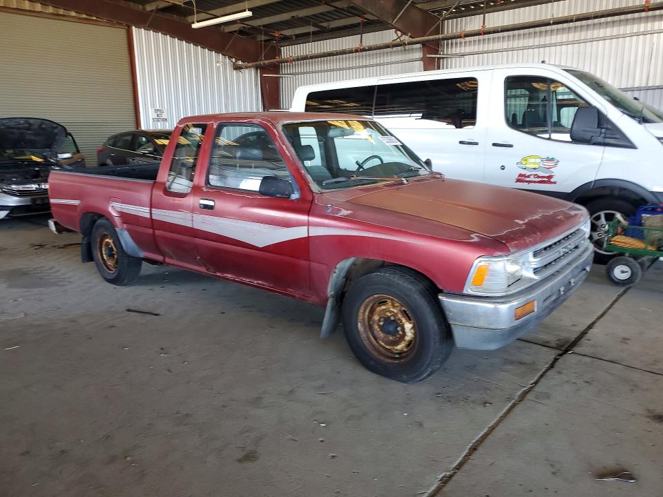1990 Toyota Pickup VIN JT4VN93D4L5009284 COPART salvage auction — MINOR DENT/SCRATCHES, CA - DIS/DLR/EXP APP FOR DUP CLEAN, sold $2,350 on 2026-07-27 (photo 4)