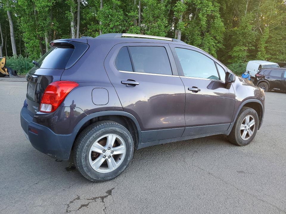 2016 Chevrolet Trax VIN 3GNCJPSB5GL140809 COPART salvage auction — MINOR DENT/SCRATCHES, VT - CERTIFICATE OF TITLE, sold $1,550 on 2026-07-02 (photo 3)