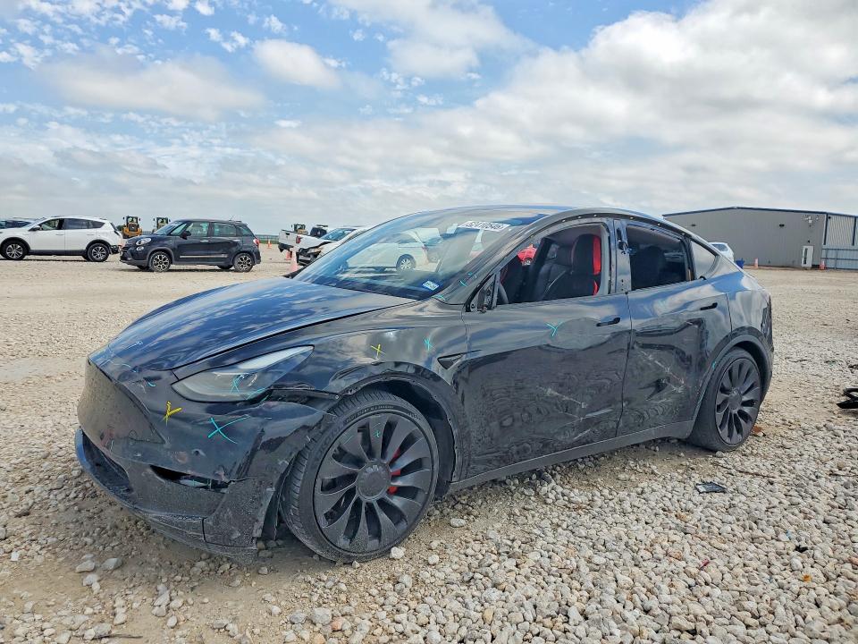 2022 Tesla Model y VIN 7SAYGDEF2NF547320 COPART salvage auction — FRONT END, Tx - Salvage Vehicle Title, sold $8,100 on 2026-07-23 (photo 1)