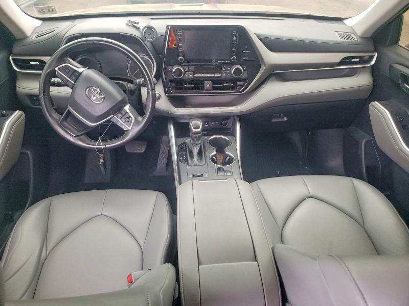2022 Toyota Highlander VIN 5TDGZRAH1NS550678 COPART salvage auction — FRONT END, Nj - Certificate Of Title (P), sold $17,600 on 2026-07-14 (photo 8)