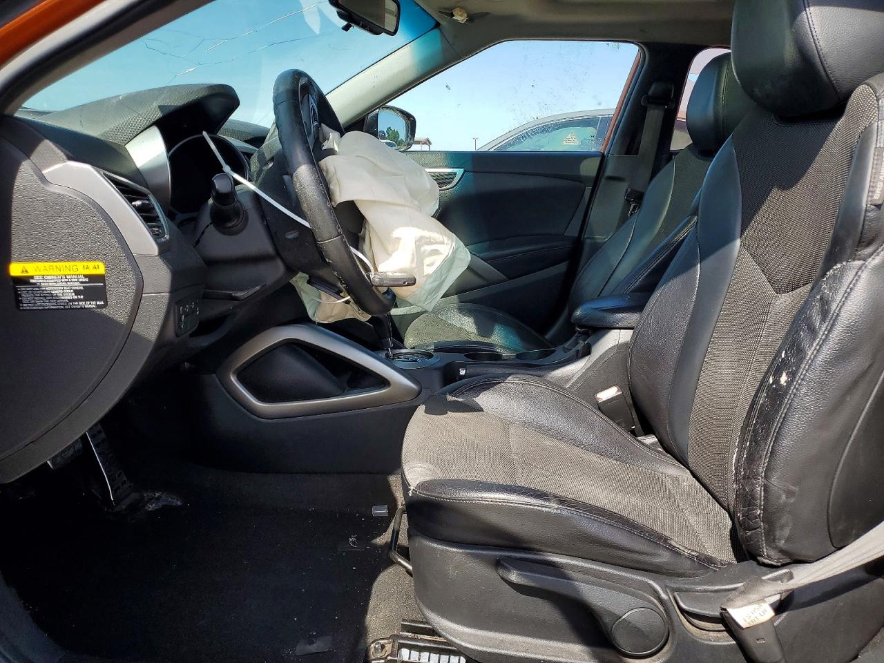 2013 Hyundai Veloster VIN KMHTC6AD7DU086958 COPART salvage auction — Front End, TX - SALVAGE VEHICLE TITLE, sold $1,200 on 2026-07-09 (photo 7)