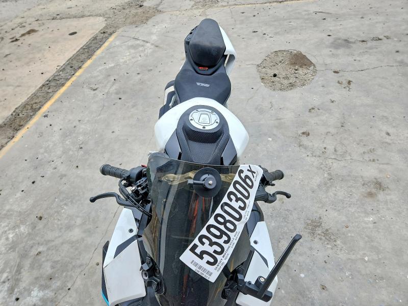2024 Cf moto 450ss VIN LCEPESLA3R6003128 COPART salvage auction — SIDE, VA - CERT OF TITLE - SALVAGE, sold $1,200 on 2026-07-02 (photo 5)
