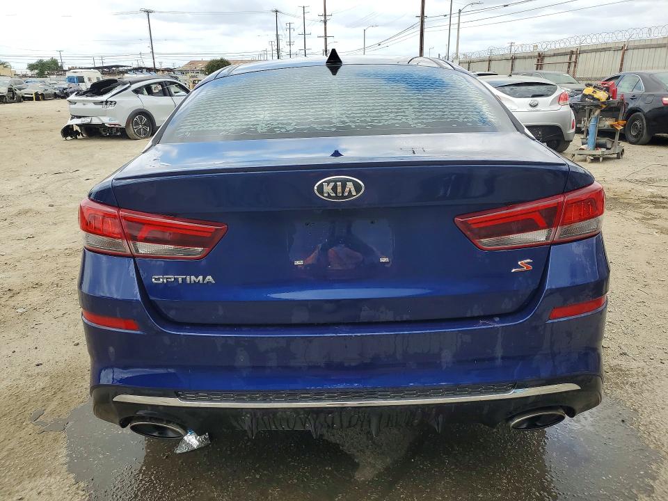 2019 Kia Optima VIN 5XXGT4L35KG354813 COPART salvage auction — MINOR DENT/SCRATCHES, Ca - Dis/Dlr/Exp Only Clean Title, sold $1,700 on 2026-07-06 (photo 6)