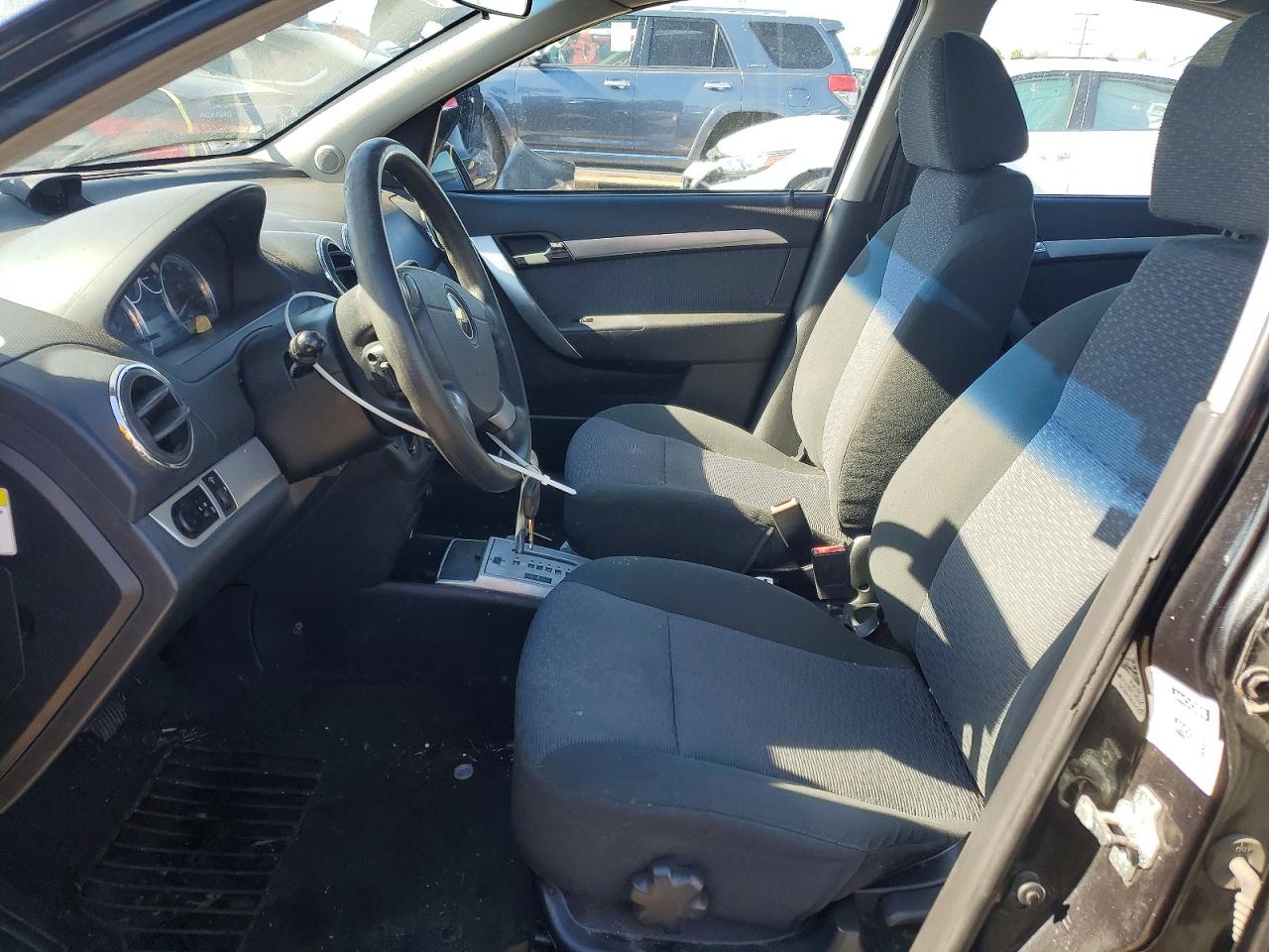 2009 Chevrolet Aveo VIN KL1TG56EX9B327328 COPART salvage auction — Side, AZ - CERT OF TITLE - SALVAGE, sold $675 on 2026-07-07 (photo 7)