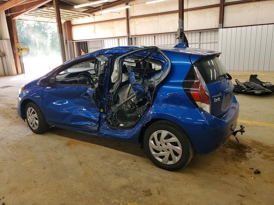 2015 Toyota Prius VIN JTDKDTB37F1098565 COPART salvage auction — ROLLOVER, Nc - Salvage Certificate Of Title, sold $625 on 2026-07-15 (photo 2)