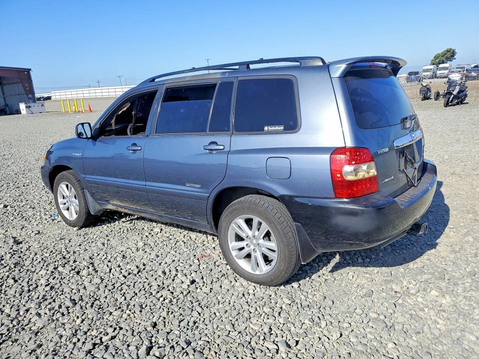 2006 Toyota Highlander VIN JTEEW21A760030902 COPART salvage auction — INTERIOR BURN, Ca - Salvage Certificate, sold $425 on 2026-07-09 (photo 2)