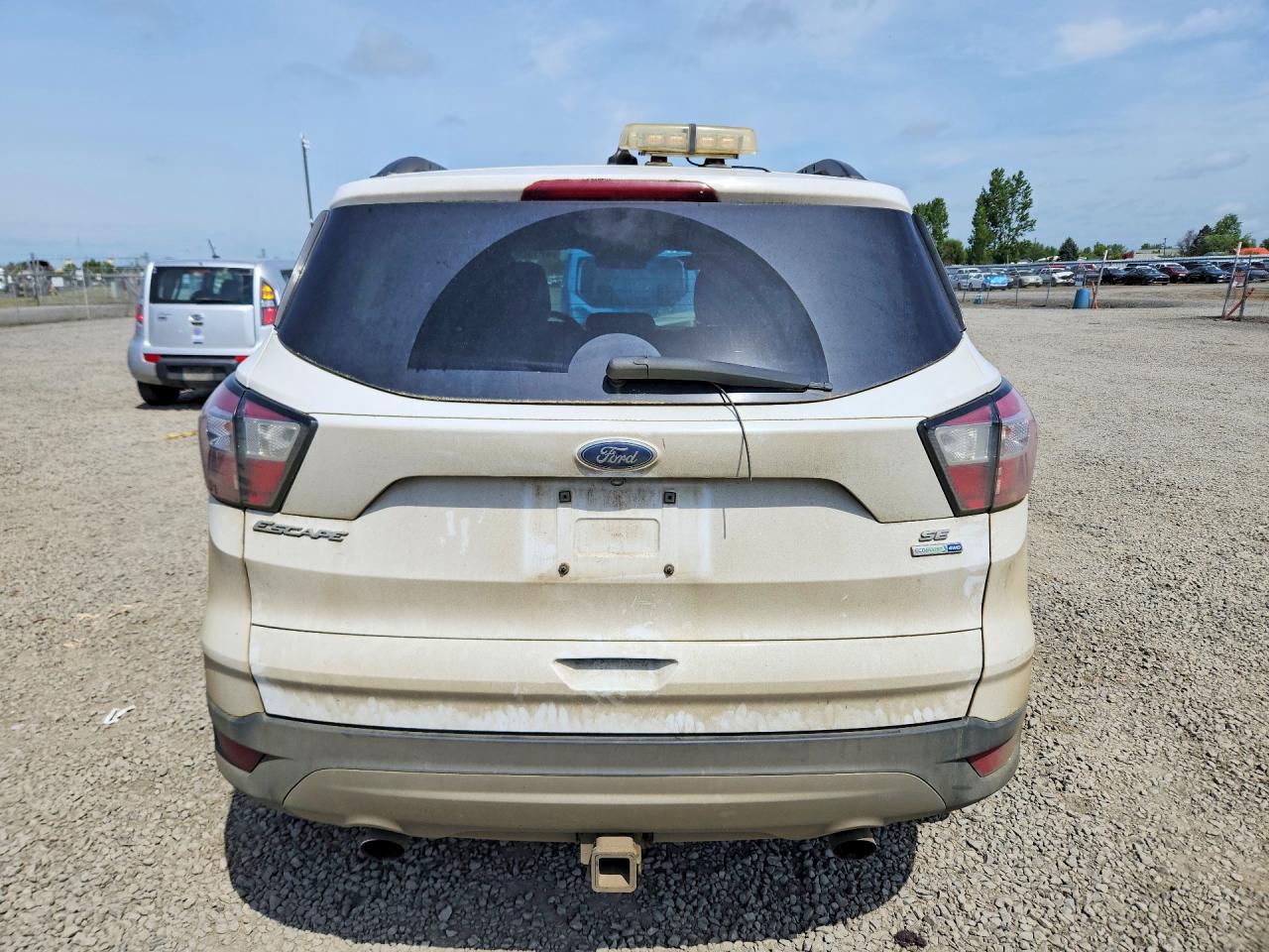 2023 Ford Escape VIN 1FMCU9GD6JUC60603 COPART salvage auction — Mechanical, OR - DEALER ONLY CLEAN TITLE, sold $275 on 2026-09-01 (photo 6)