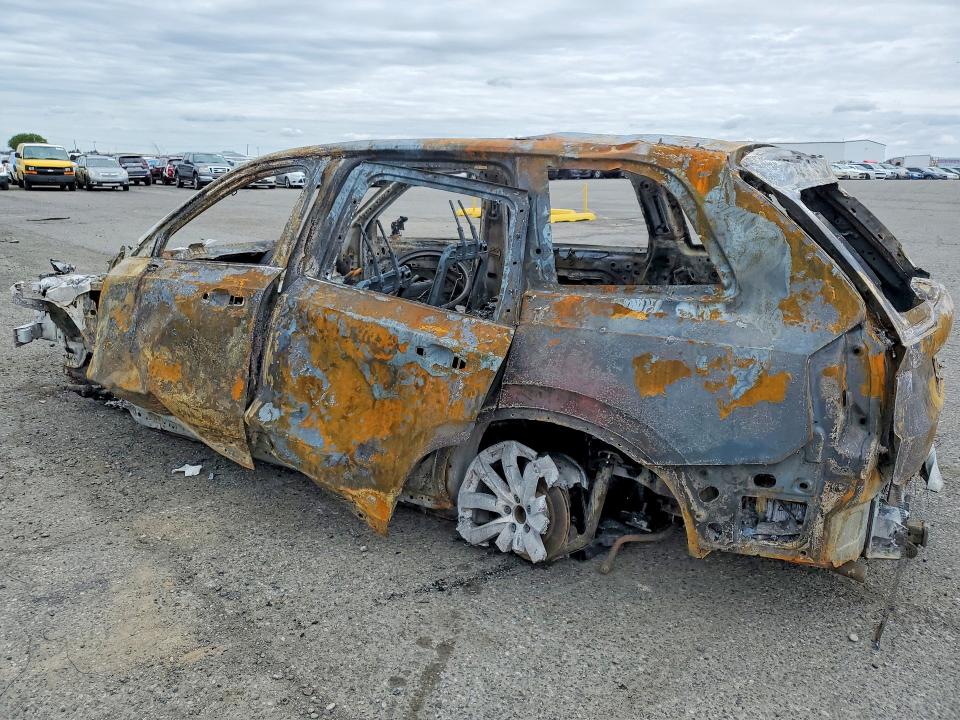 2016 Volvo Xc90 VIN YV4A22PK2G1036355 COPART salvage auction — BURN, Wa - Bill Of Sale-Parts Only, sold $50 on 2026-07-31 (photo 2)
