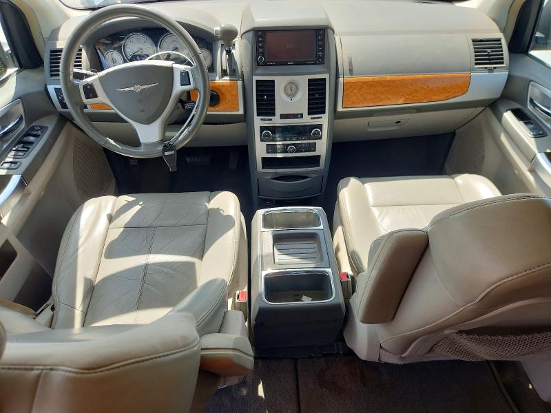 2010 Chrysler Voyager VIN 2A4RR7DX7AR391145 COPART salvage auction — FRONT END, Tx - Salvage Vehicle Title, sold $175 on 2026-07-10 (photo 8)