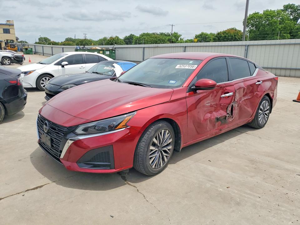 2023 Nissan Altima VIN 1N4BL4DV0PN416470 COPART salvage auction — SIDE, Tx - Salvage Vehicle Title, sold $5,700 on 2026-07-09 (photo 1)