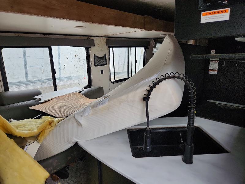 2022 Kyrv VIN 4YDTSGL27N3106736 COPART salvage auction — FRONT END, WV - SALVAGE CERTIFICATE, sold $275 on 2026-07-30 (photo 6)