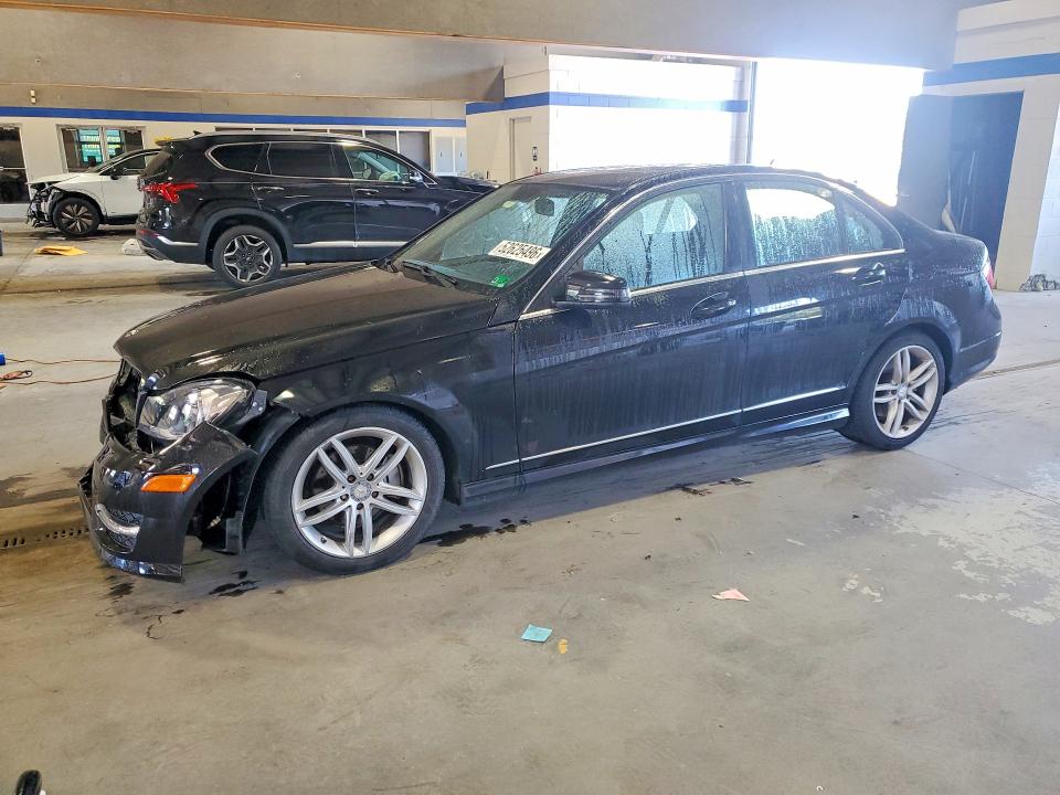 2012 Mercedes-benz C-klasse VIN WDDGF8BB4CR228888 COPART salvage auction — REAR END, Va - Cert Of Title - Salvage, sold $650 on 2026-07-17 (photo 1)