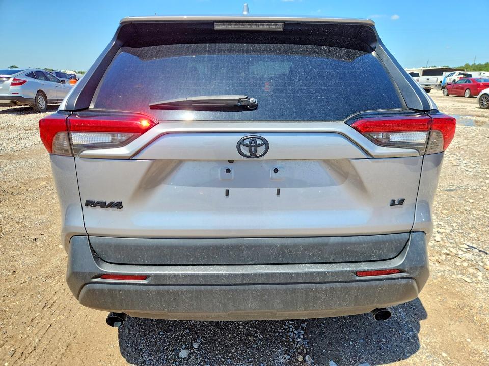 2022 Toyota Rav 4 VIN 2T3H1RFV2NC209882 COPART salvage auction — MINOR DENT/SCRATCHES, Tx - Cert Of Title-Rebuilt Salvage (P), sold $16,400 on 2026-07-30 (photo 6)