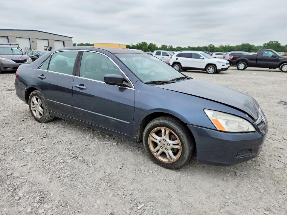 2006 Honda Accord VIN 1HGCM56376A061866 COPART salvage auction — FRONT END, Mo - Certificate Of Title, sold $250 on 2026-07-04 (photo 4)