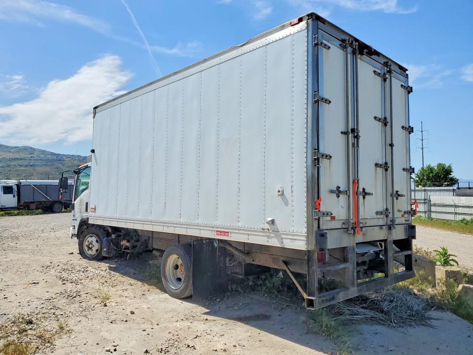 2014 Isuzu Npr VIN JALE5W167E7302086 COPART salvage auction — ROLLOVER, Ut - Salvage Certificate, sold $4,825 on 2026-07-06 (photo 2)