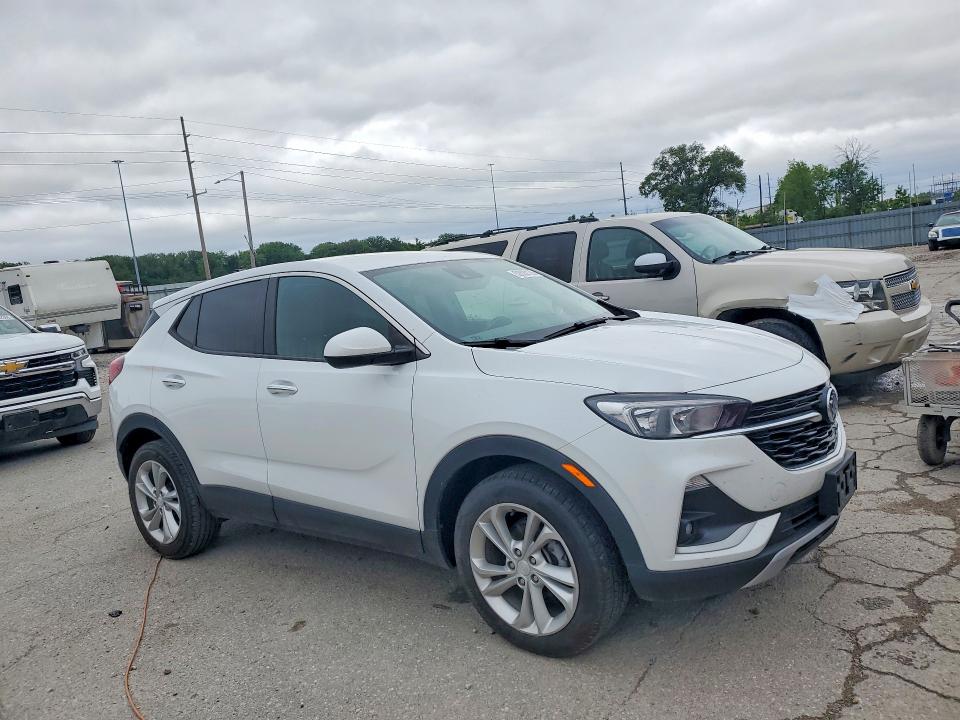 2020 Buick Encore VIN KL4MMBS24LB134495 COPART salvage auction — HAIL, IA - CERT OF TITLE-SALVAGE TITLE, sold $5,600 on 2026-07-31 (photo 4)