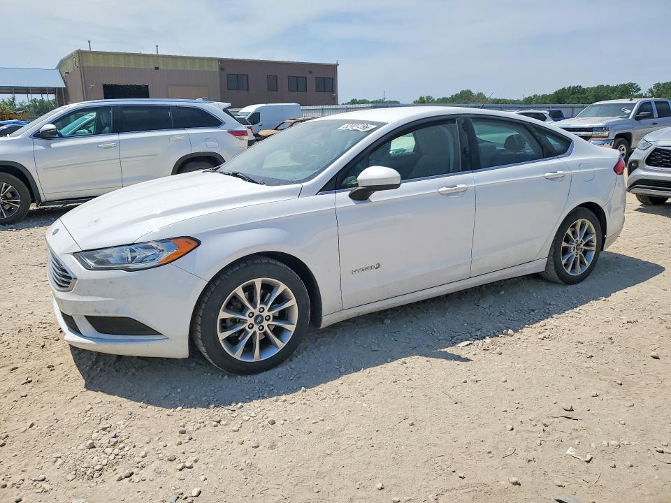 2017 Ford Fusion VIN 3FA6P0UUXHR132882 COPART salvage auction — HAIL, Ks - Cert Of Title-Salvage, sold $850 on 2026-07-09 (photo 1)