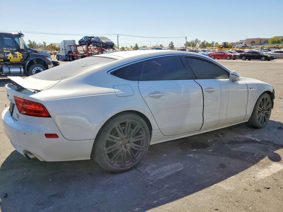 2014 Audi A7 VIN WAUWGAFC4EN067236 COPART salvage auction — FRONT END, NV - SALVAGE TITLE, sold $2,200 on 2026-07-29 (photo 3)