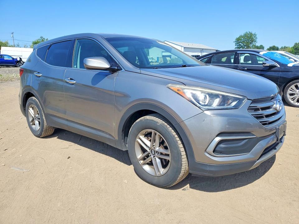 2018 Hyundai Santa fe VIN 5NMZTDLB0JH065547 COPART salvage auction — MINOR DENT/SCRATCHES, Oh - Certificate Of Title, sold $2,500 on 2026-07-02 (photo 4)